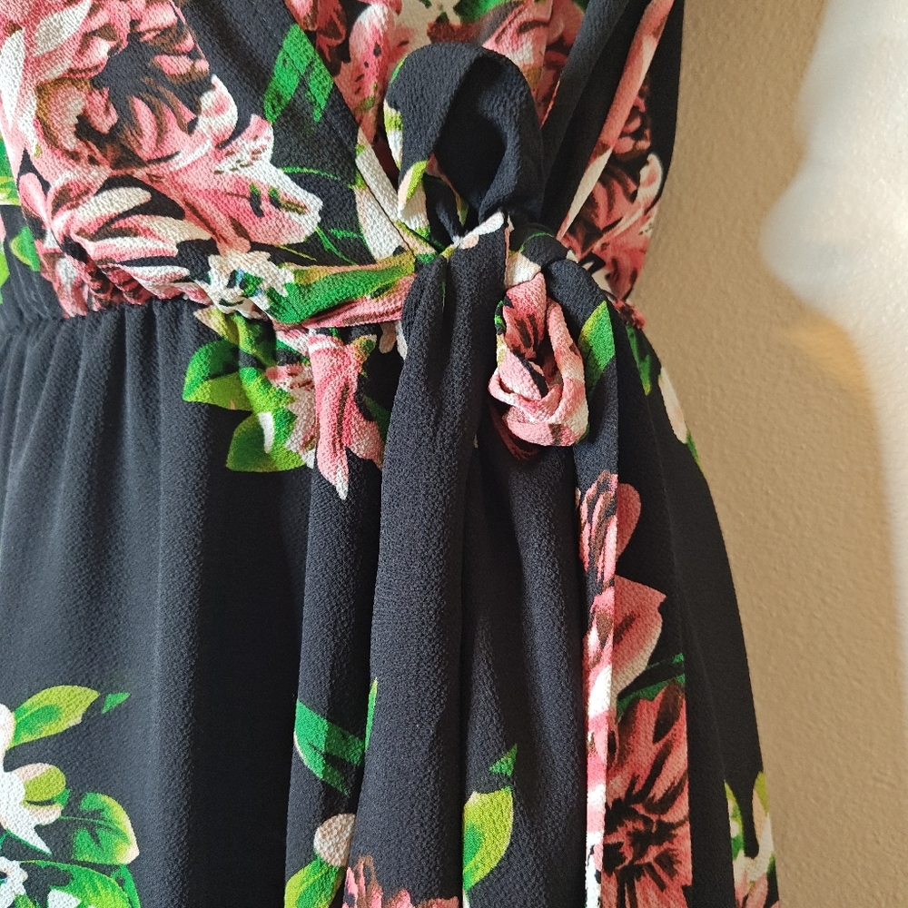 Scobe High-low Faux Wrap Maxi Dress - Picture 6 of 16